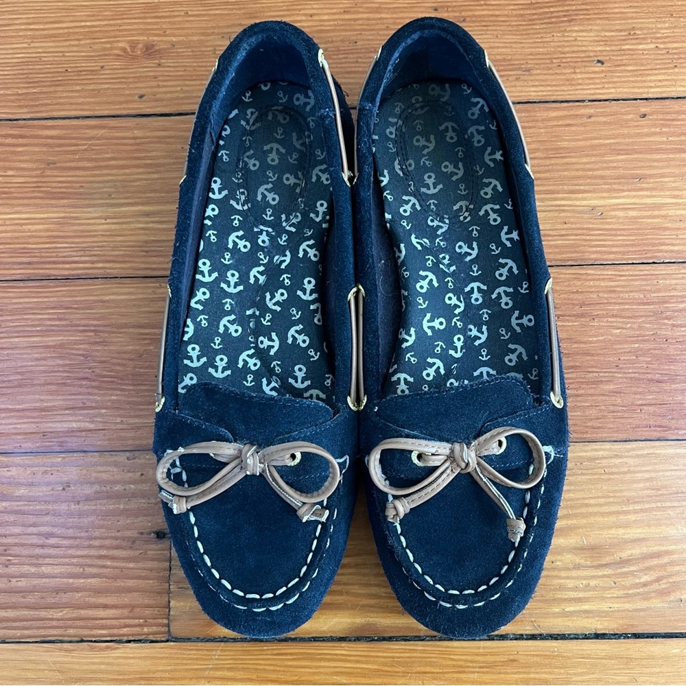 Sperry navy blue suede deck driver shoes